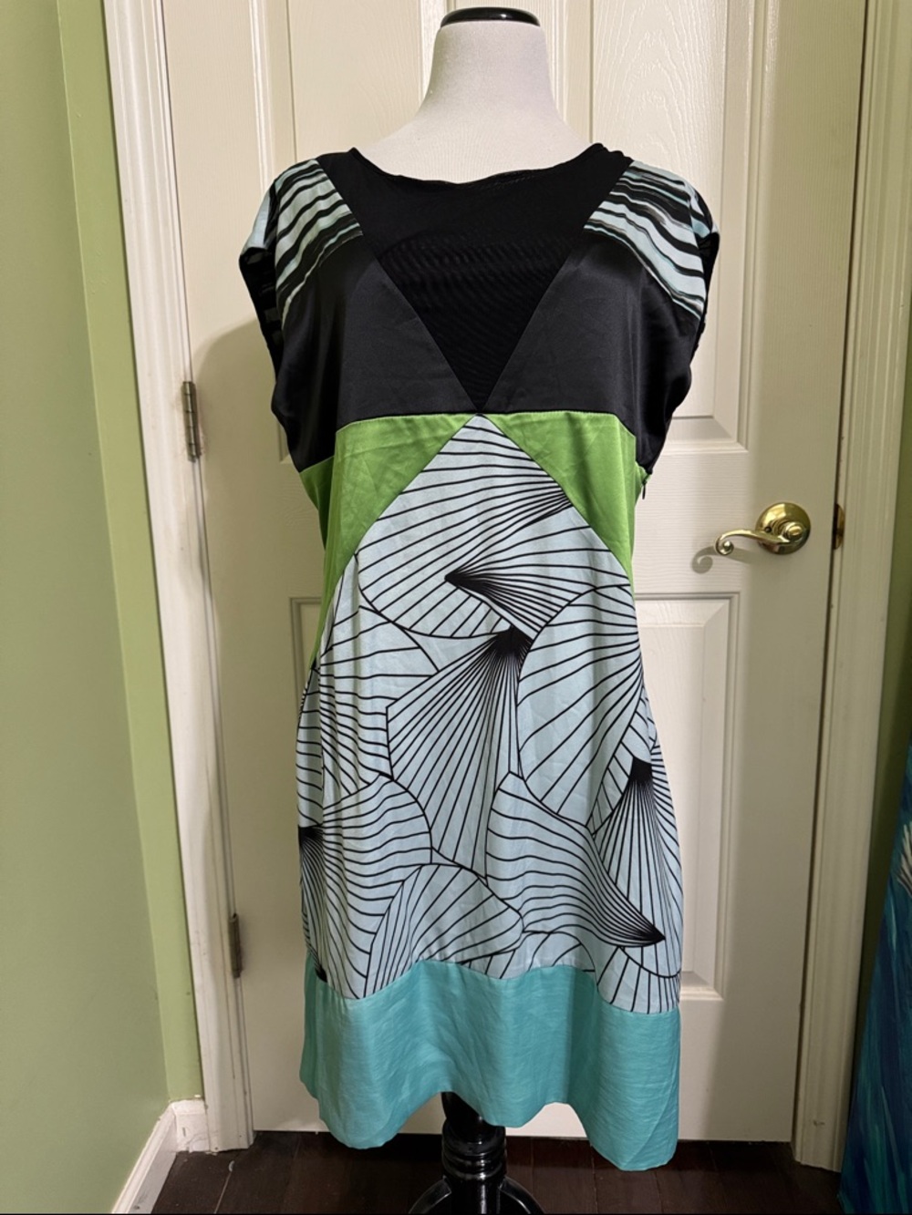 Graphic Panel Shift Dress in Black, Lime & Aqua